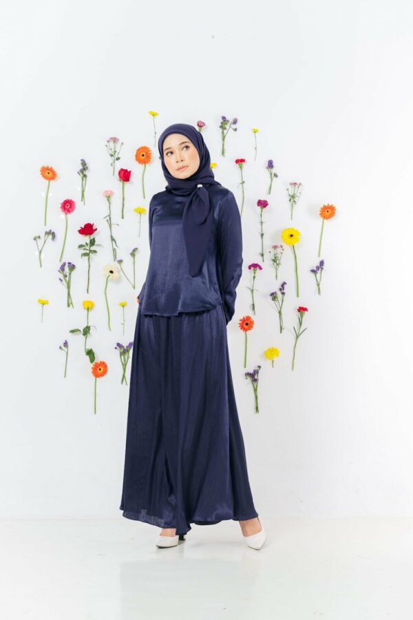 Allison Suits (Navy Blue)