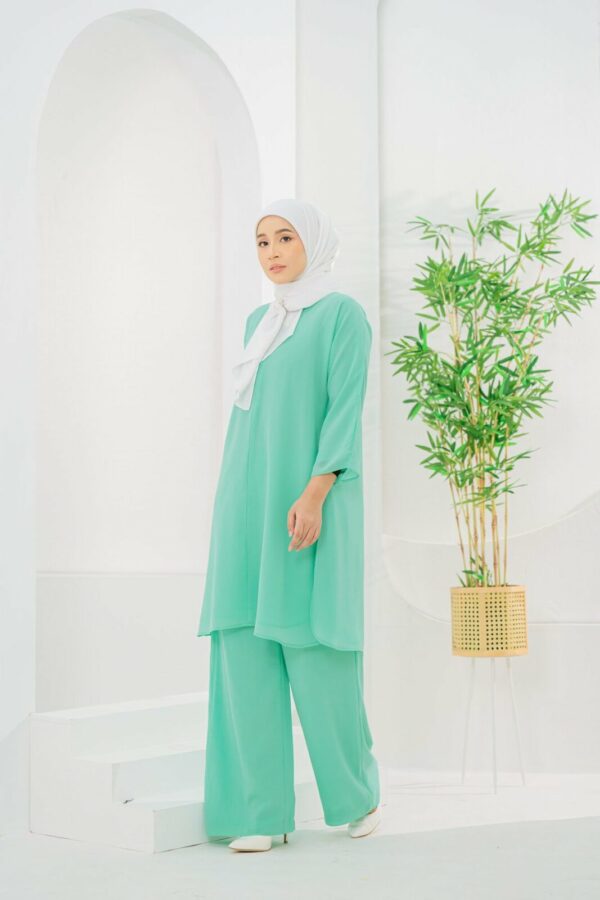 Delaila Kaftan (Peppermint)