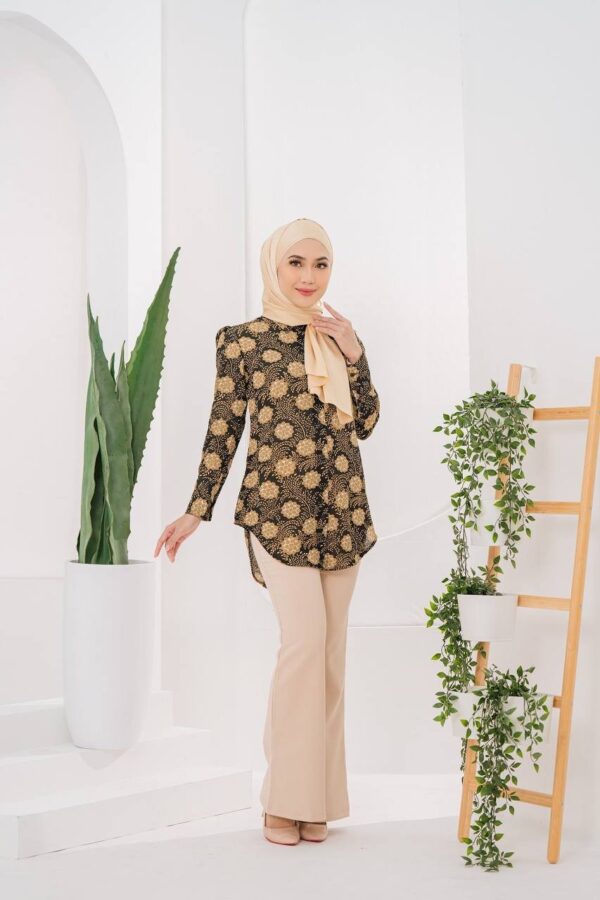 Mekar Top (Wheat Pattern)