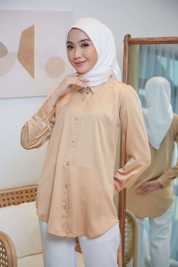 Clara Puff Top (Nude Brown)