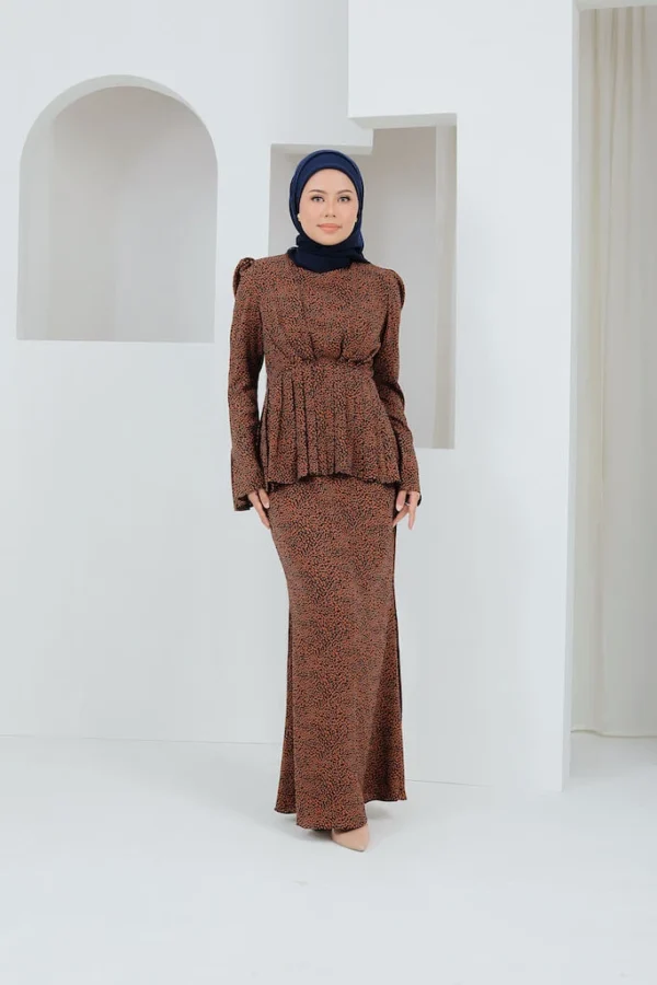 Suri Doll Kurung (Brick Orange)