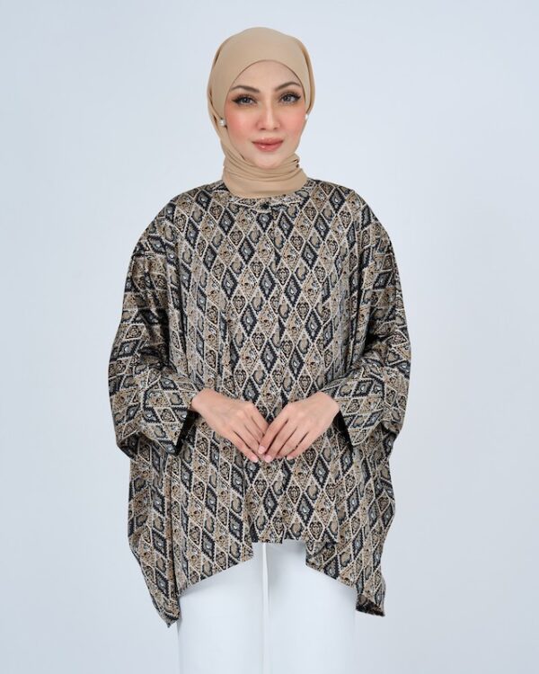 Elora' Top (Black Paisley)