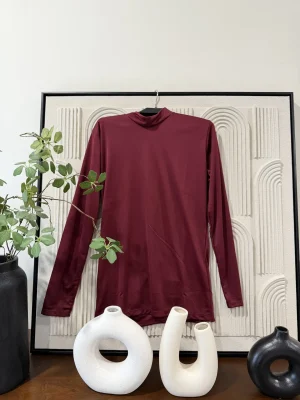 Inner long sleeve (Maroon)
