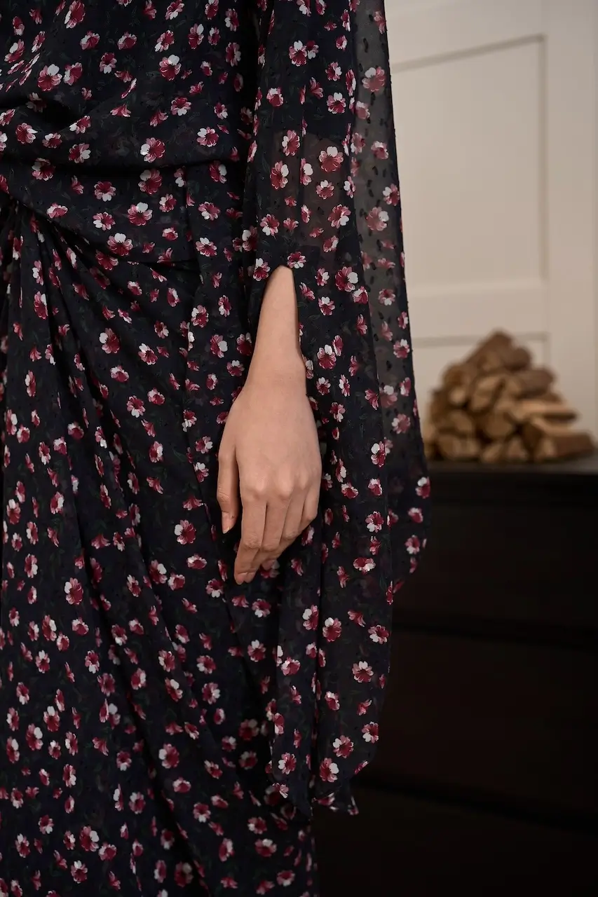 Bidadari Kaftan (Deep Navy) - Image 3