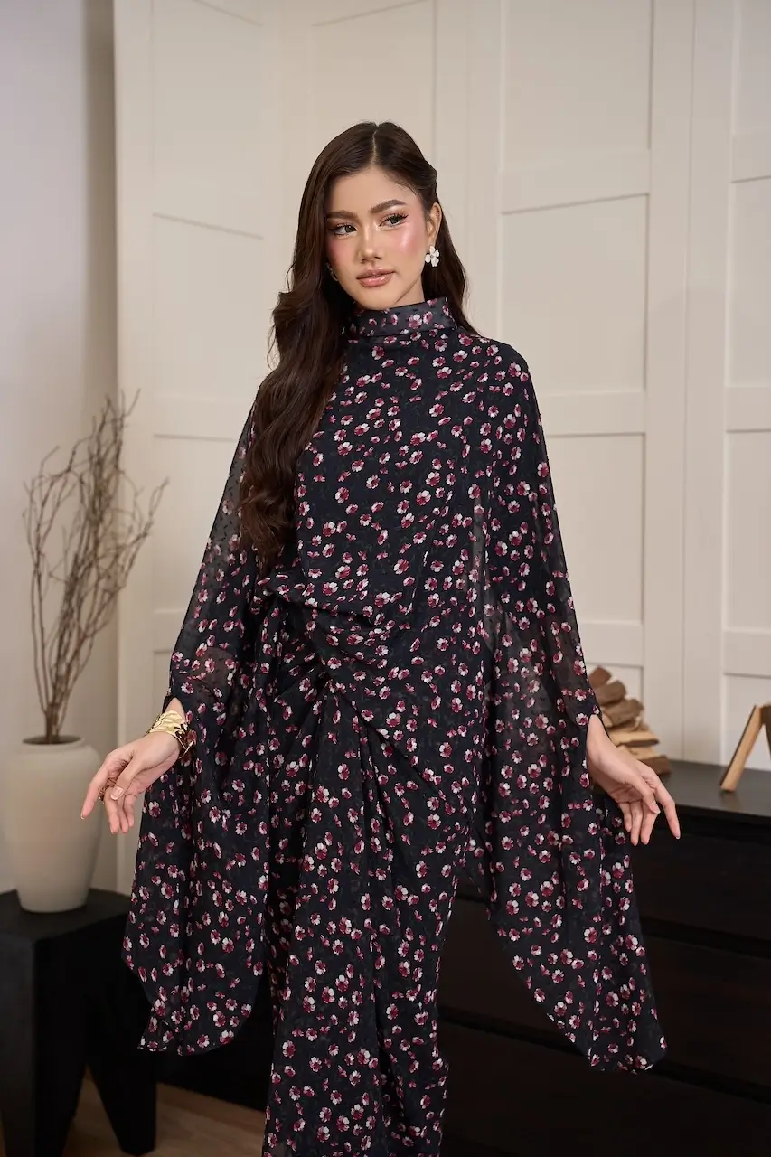 Bidadari Kaftan (Deep Navy)