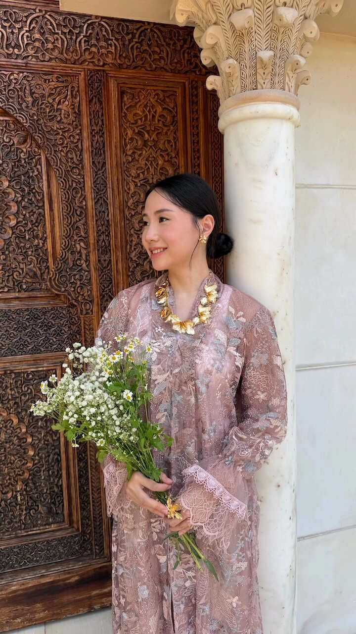 Thea in Blush Serenity - Image 4