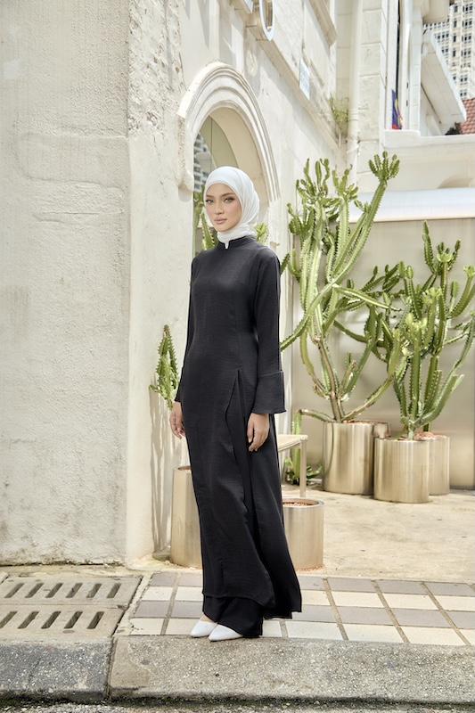 Camilla Black - Image 3
