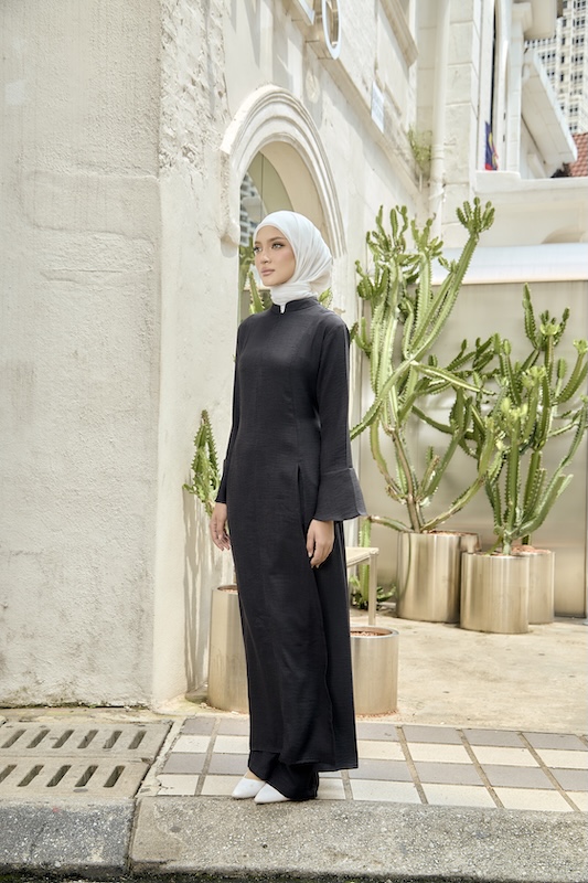 Camilla Black - Image 5